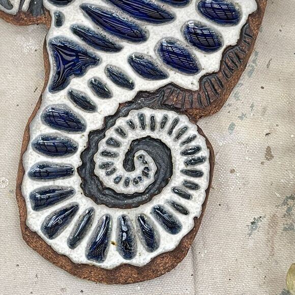 Vintage Victoria Littlejohn Seahorse Wall Hanging California Ceramic Pottery - Picture 3 of 5